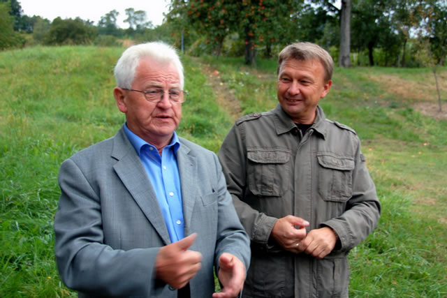 37_DSC_2520b.EBV22_Stegersbach_2008_Weinkultur_Heiligenbrunn